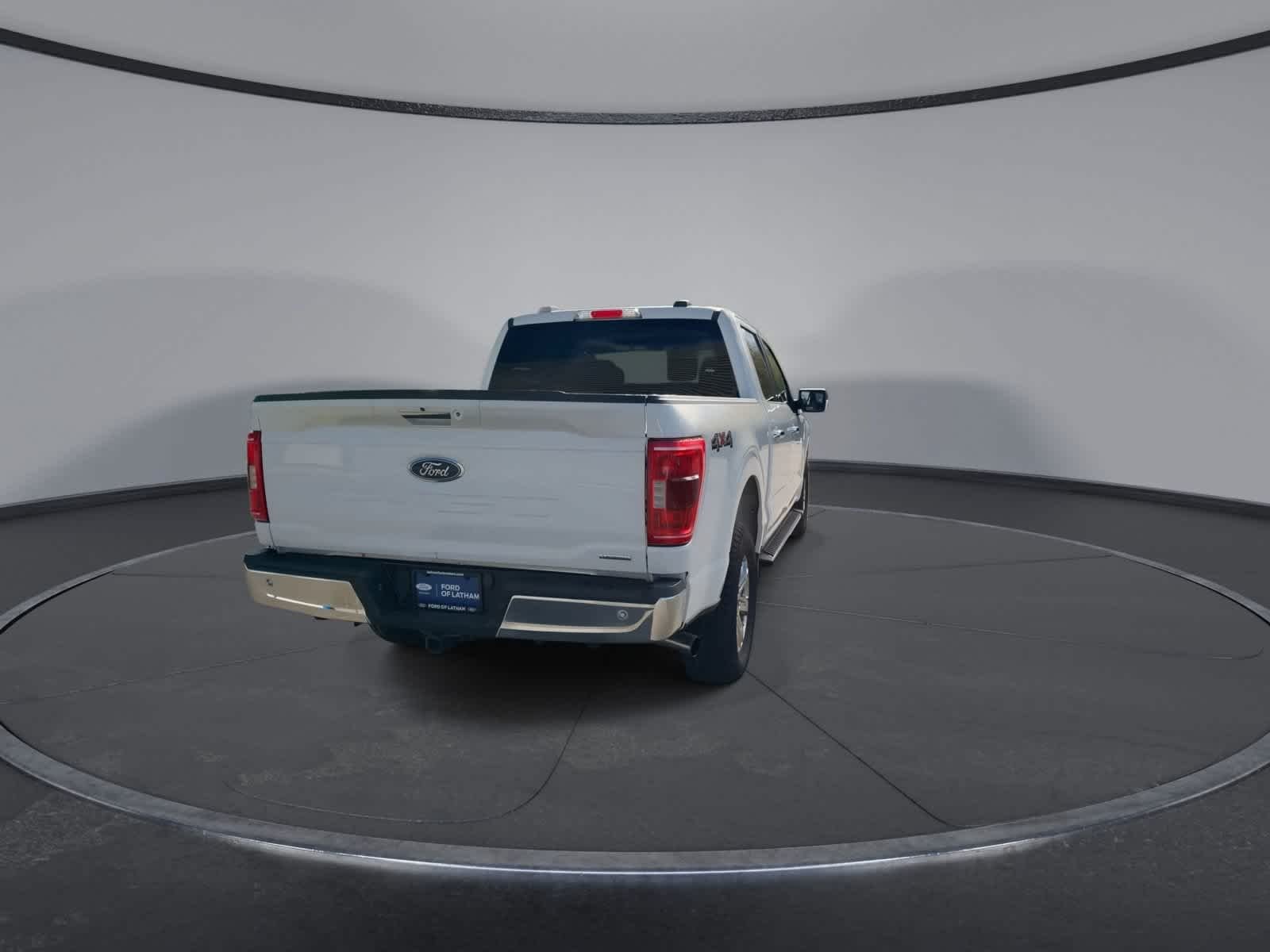 Certified Used 2021 Oxford White Ford XLT image 7