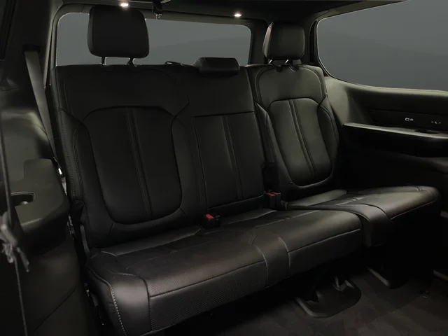 New 2026 Steel Blue Exterior Paint Jeep Limited Altitude image 34