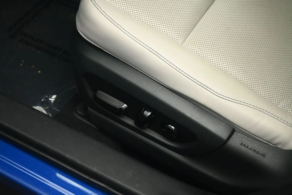 Used 2021 Blue Lexus 250h Base image 50