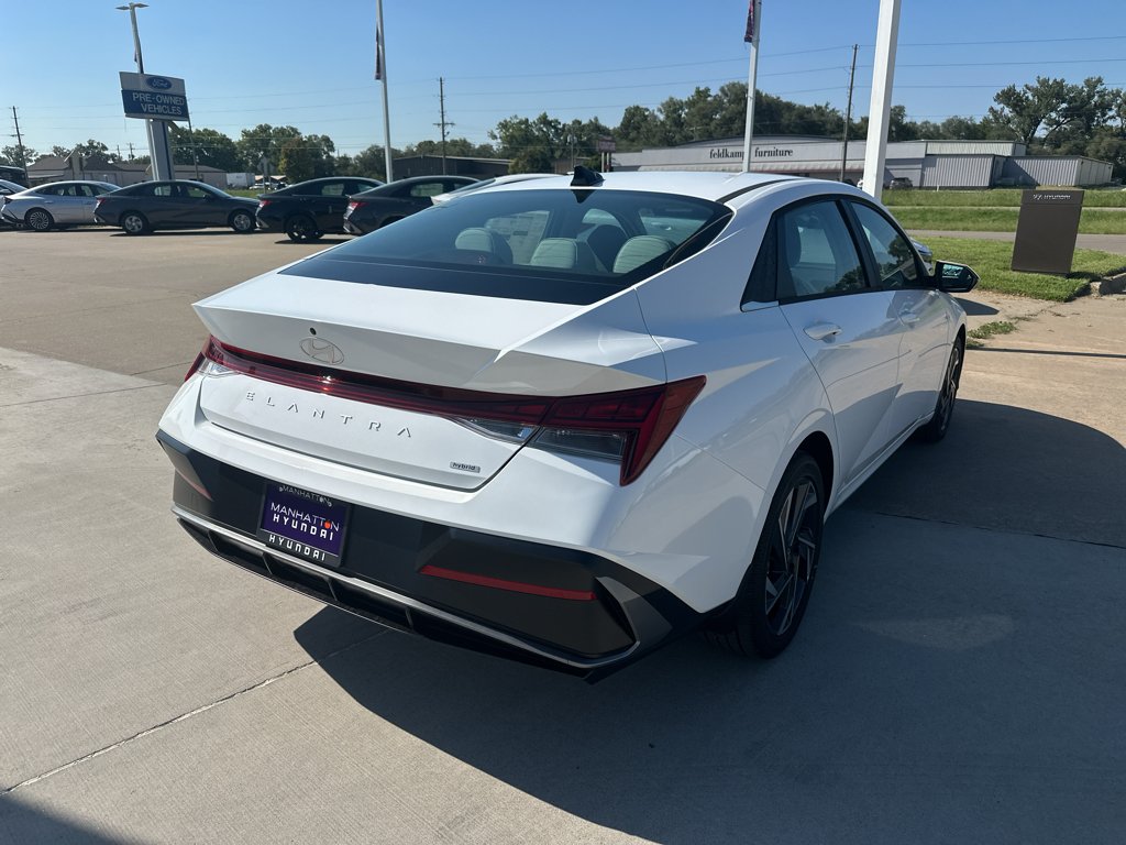 New 2026 Serenity White Hyundai Limited image 10