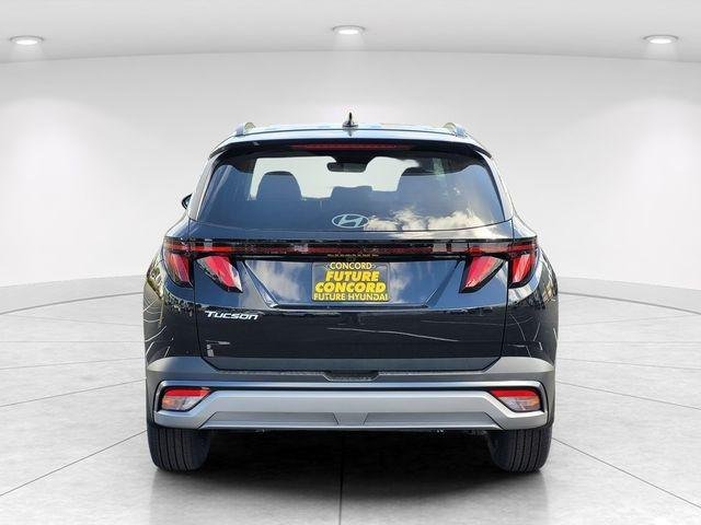 New 2026 Black Hyundai SEL FWD image 4