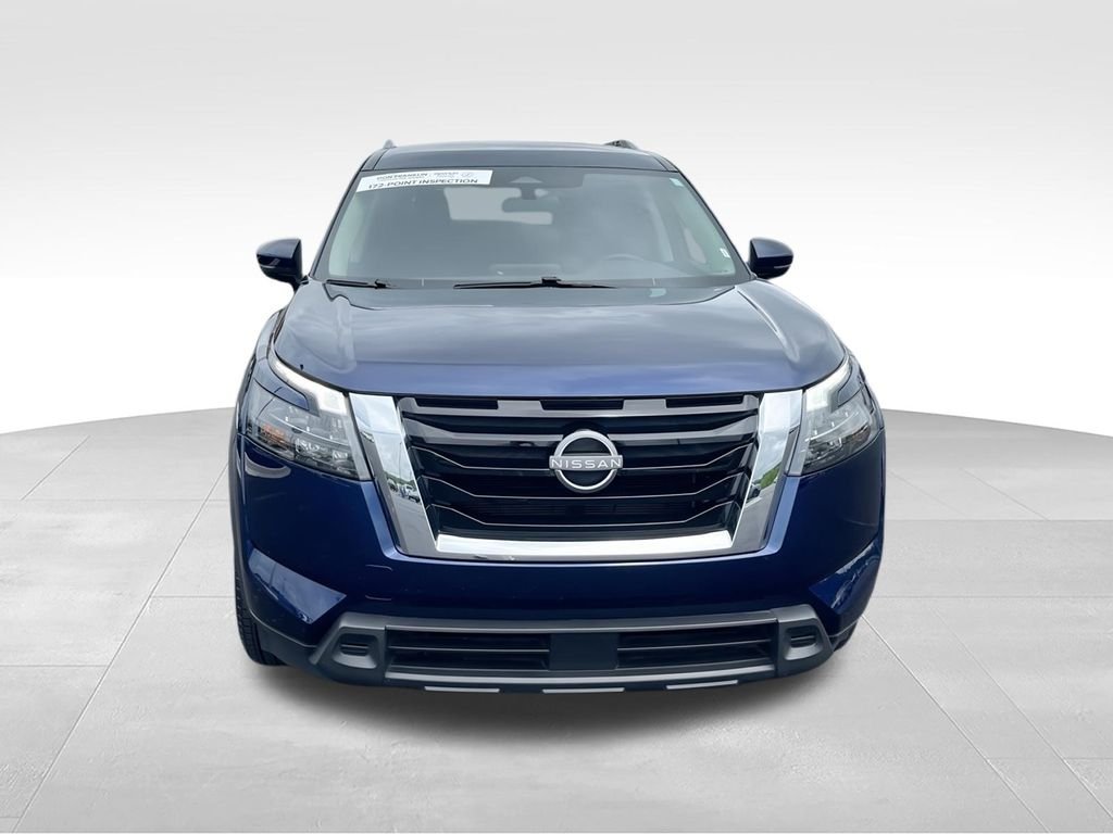 Used 2025 Blue Nissan SV image 4