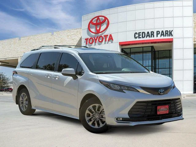 Certified Used 2024 WIND CHILL PEARL Toyota XLE image 34