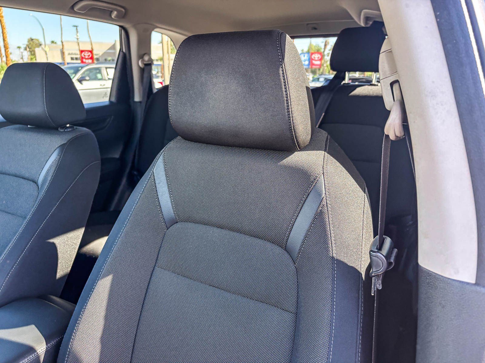 Used 2025 Urban Gray Pearl Honda 1.5T 2WD LX image 23
