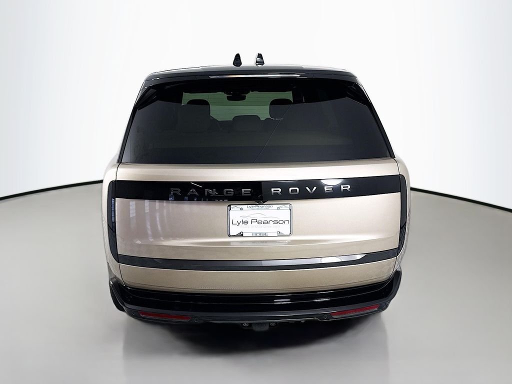 New 2026 Batumi Gold Land Rover SE image 28