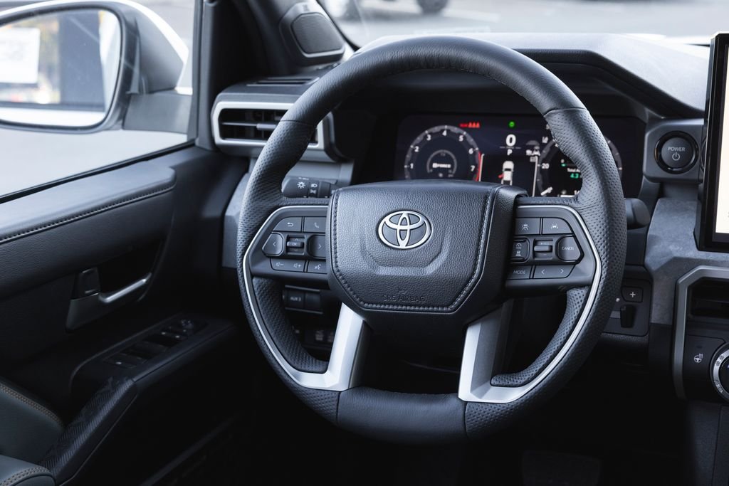 2025 Toyota Tacoma Trailhunter - Photo 14