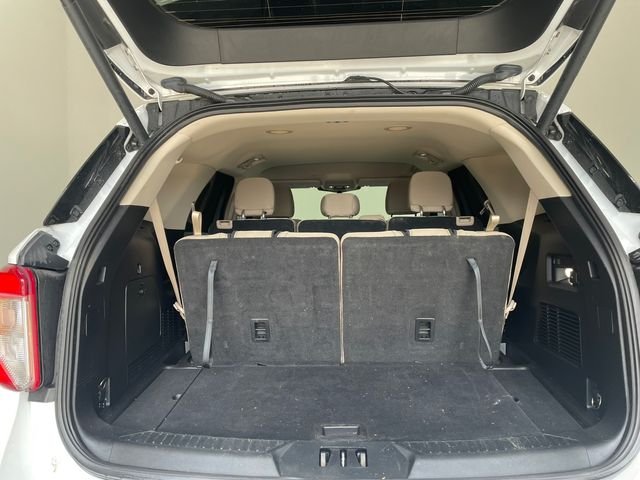 Used 2021 Oxford White Ford Base image 7