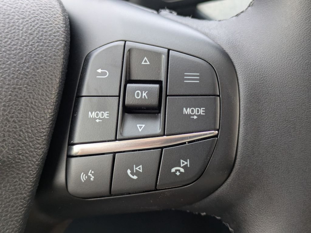 2025 Ford Maverick XLT - Photo 24