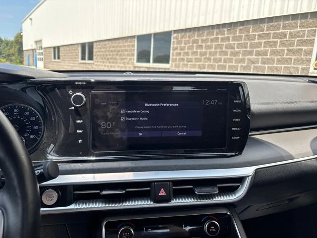 Used 2021 Wolf Gray Kia GT-Line image 23