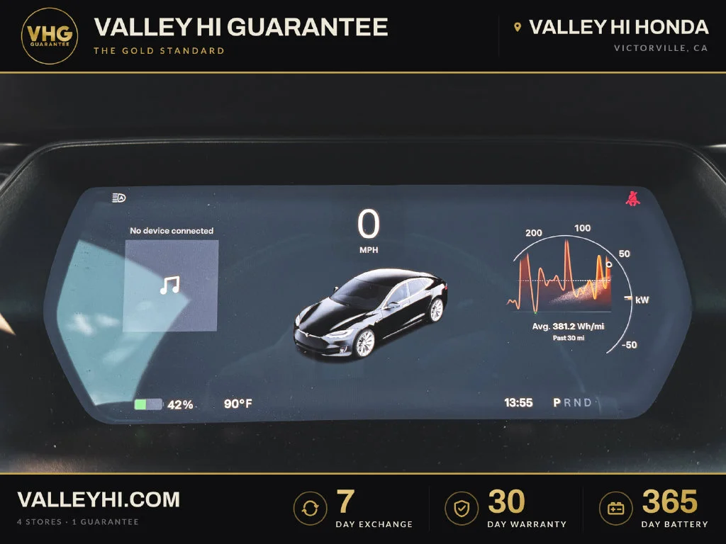 Used 2018  Tesla  image 22