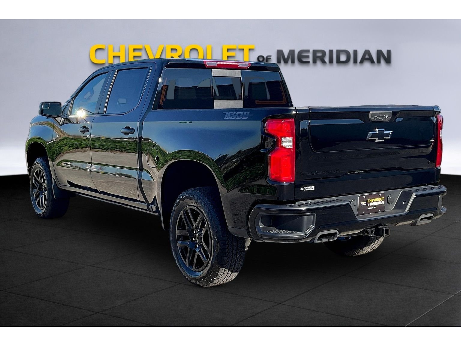 2026 Chevrolet Silverado 1500 LT Trail Boss - Photo 3