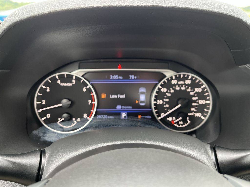 Used 2023 White Nissan 2.5 SV image 15