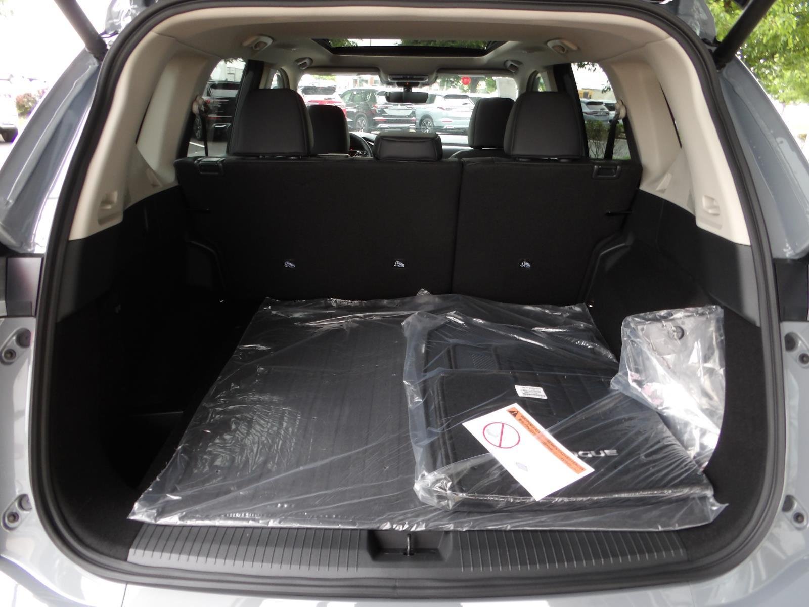 New 2026 Boulder Gray Pearl Nissan Dark Armor™ image 10