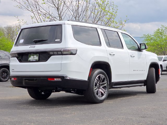 New 2026 Bright White Clear-Coat Exterior Paint Jeep  image 29