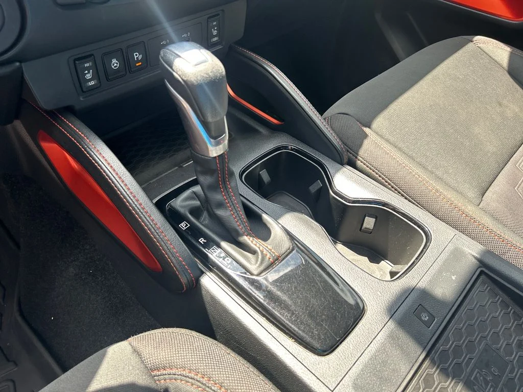 Certified Used 2022 Black Nissan PRO-X image 20