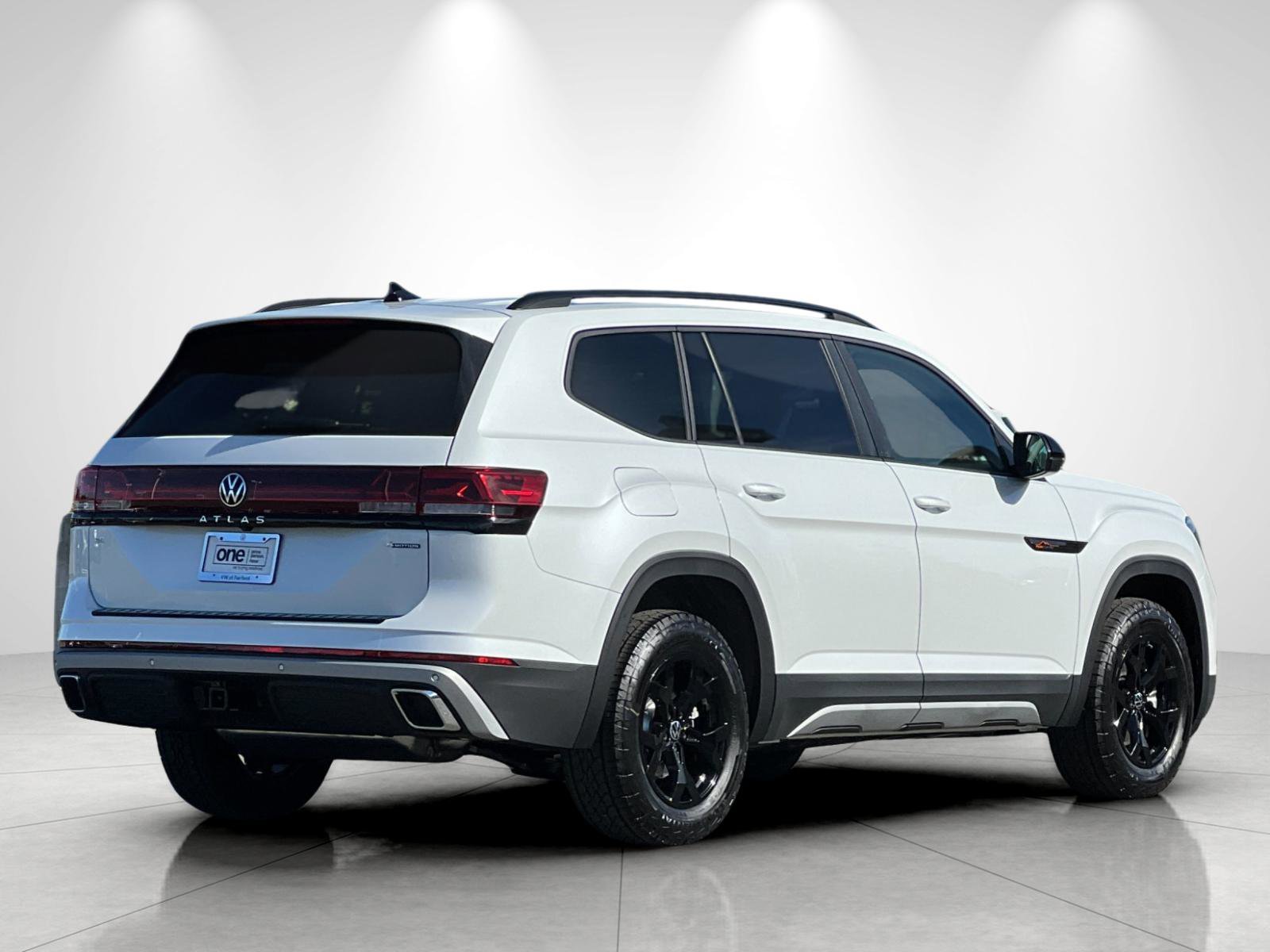 New 2026 Opal White Pearl Volkswagen 2.0T Peak Edition image 5