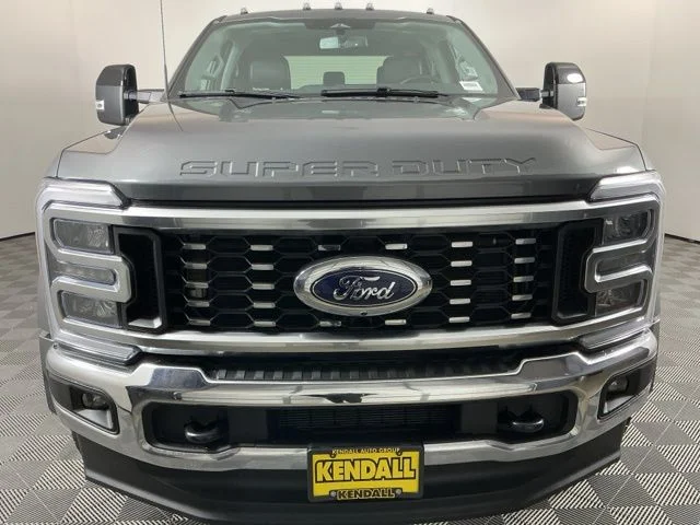 Certified Used 2025 Gray Ford Lariat image 2