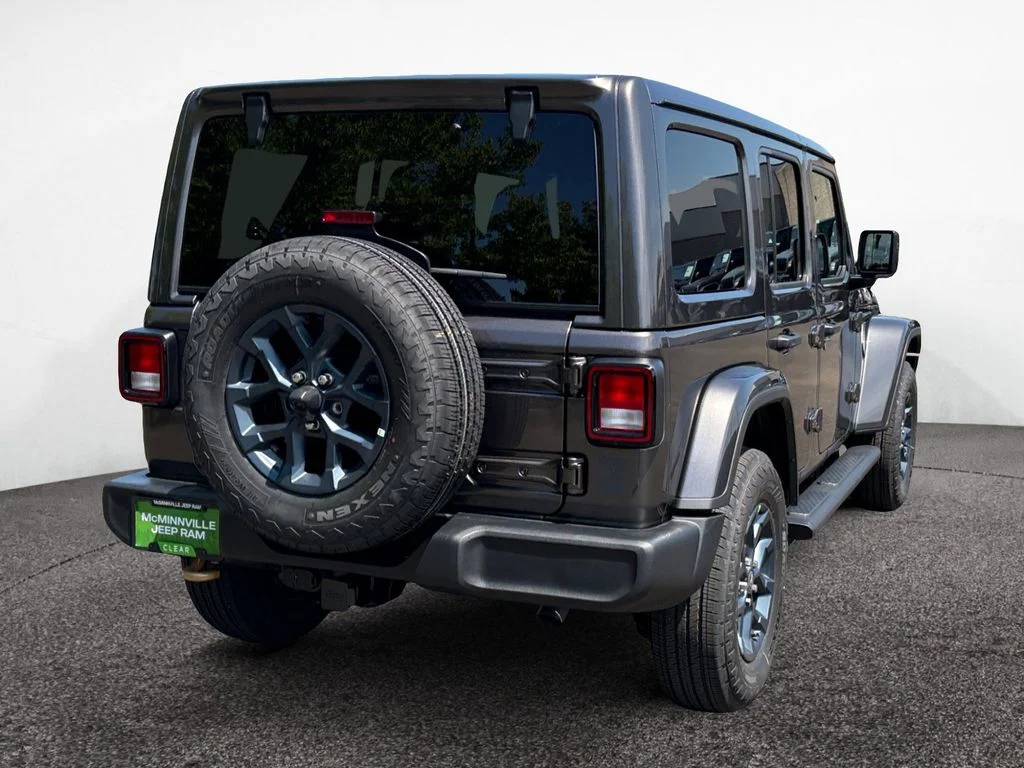 New 2026 Granite Crystal Metallic Clear-Coat Exterior Paint Jeep 85th Anniversary Edition image 5