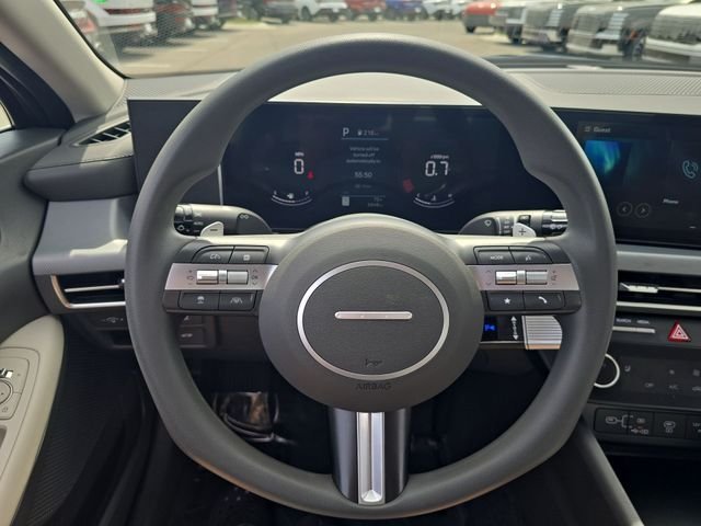 Used 2025 Gray Hyundai SEL image 14