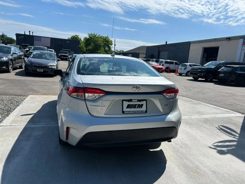 Used 2023 Silver Toyota LE Sedan 4D image 10