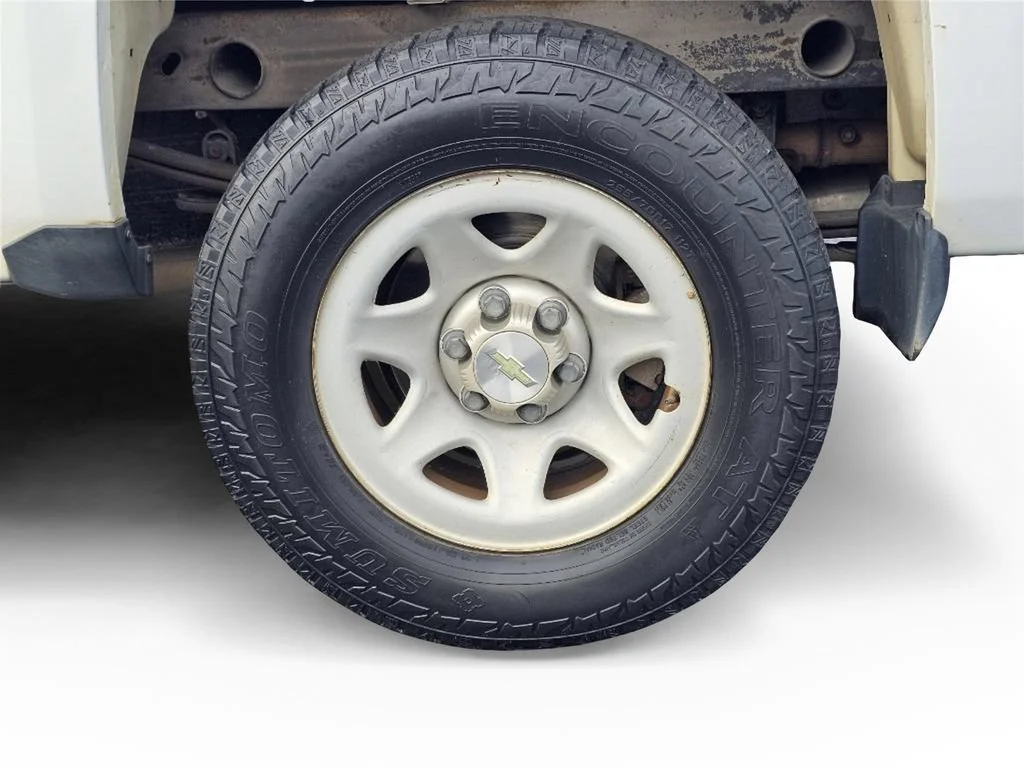 Used 2014 SUMMIT WHITE Chevrolet Work Truck image 6