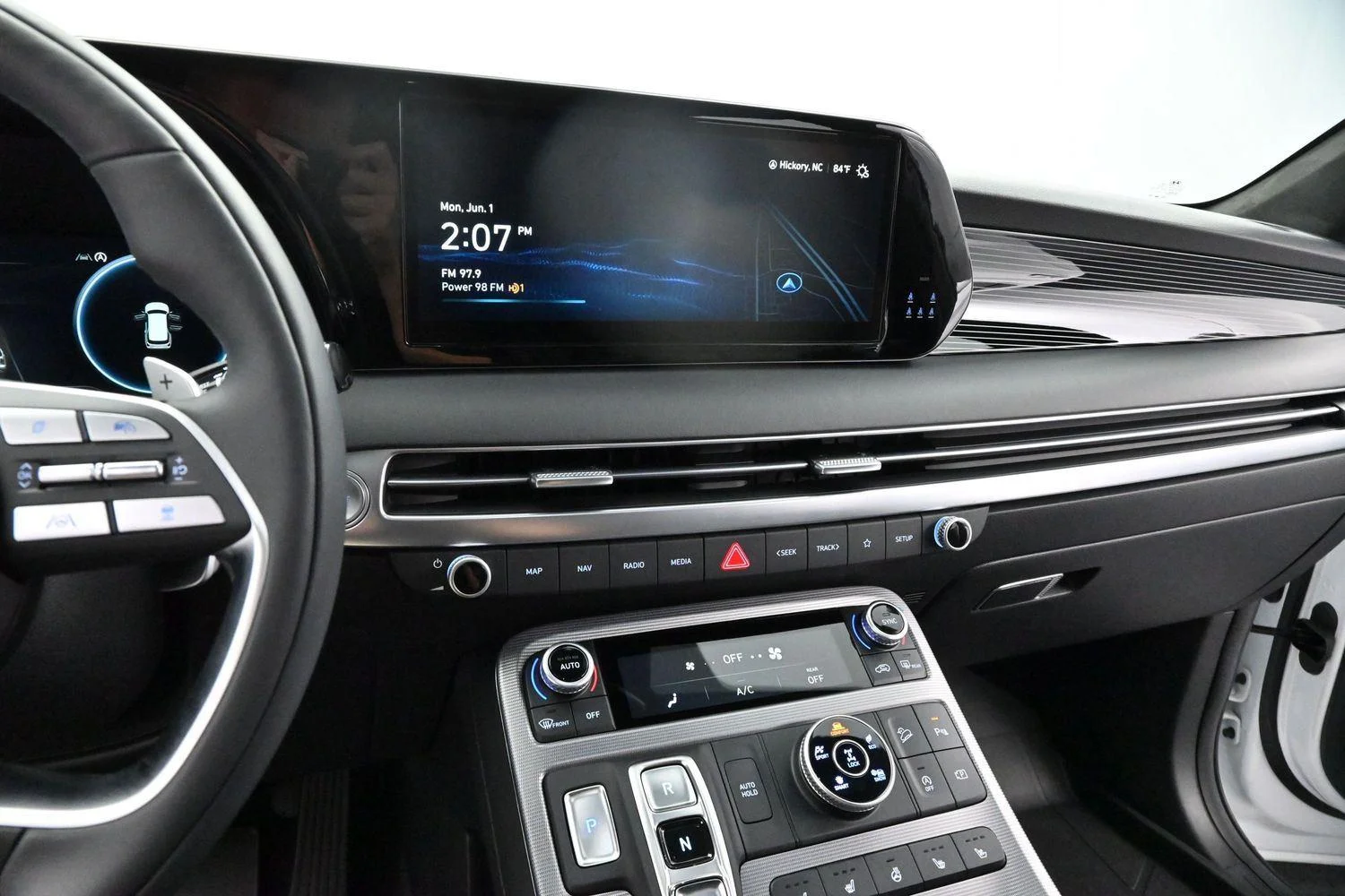 Used 2024 Hyper White Hyundai Calligraphy image 18