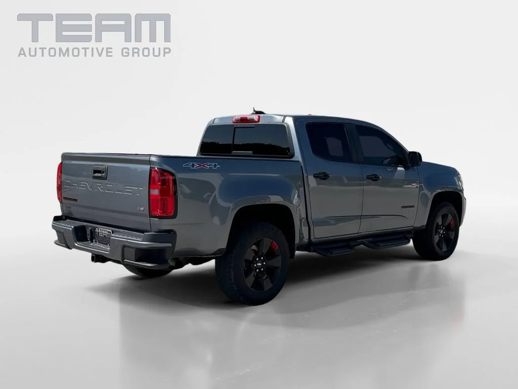 Used 2021 SATIN STEEL METALLIC Chevrolet 4WD LT image 7