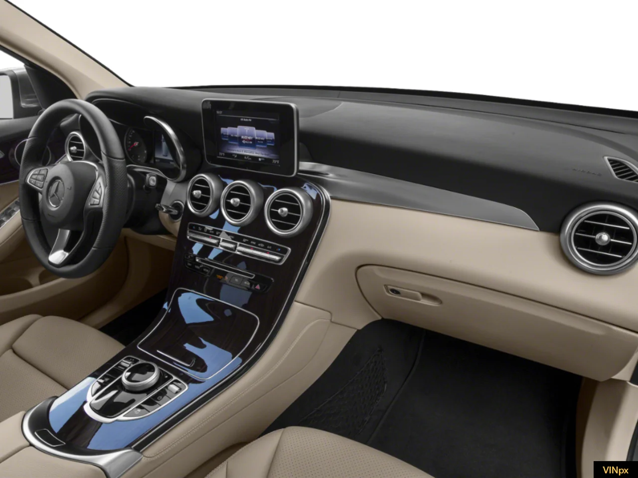 Used 2019 Black Mercedes-Benz 4MATIC® image 5