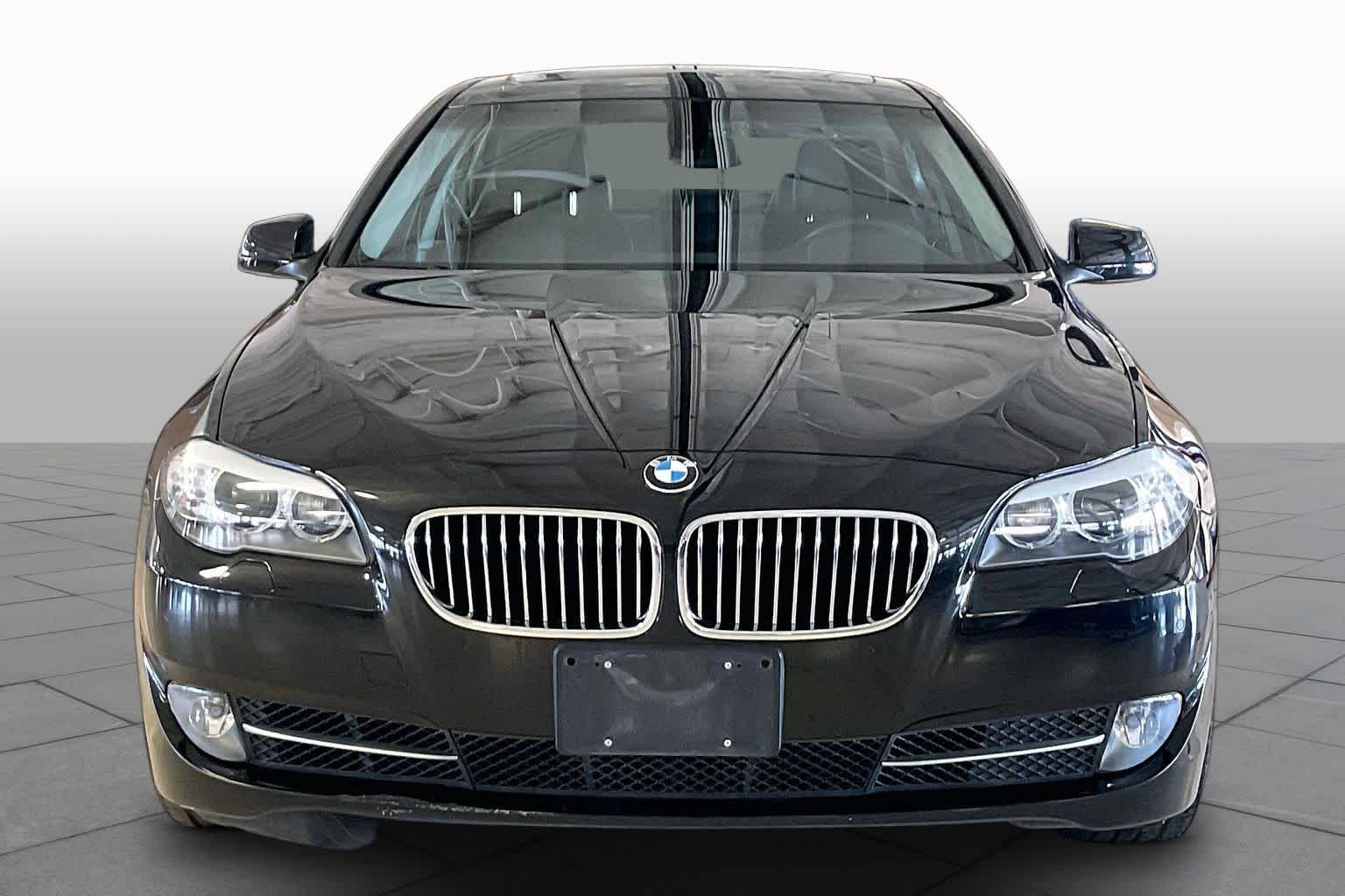 Used 2012 Black Sapphire Metallic BMW 535i xDrive image 3