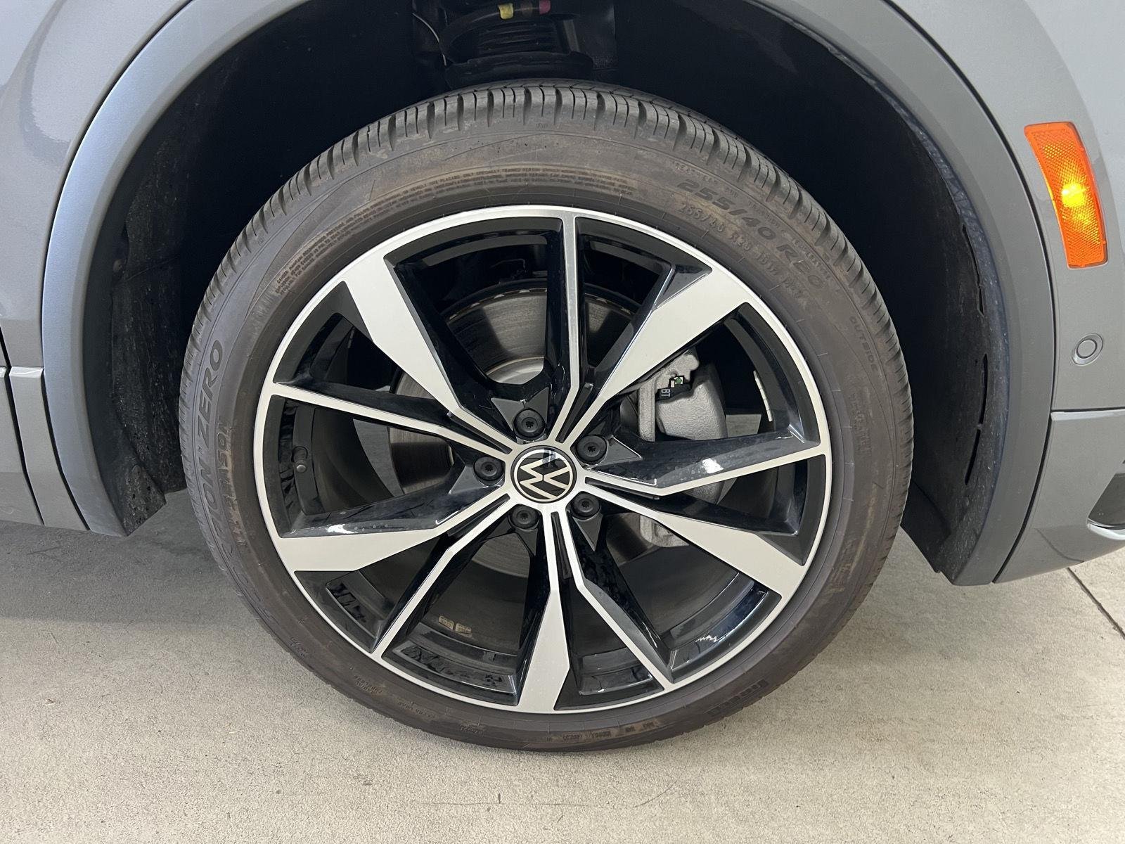 2024 Volkswagen Tiguan SEL R-LINE - Photo 15