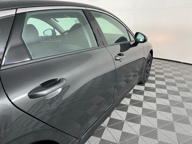 New 2026  Kia LXS image 9