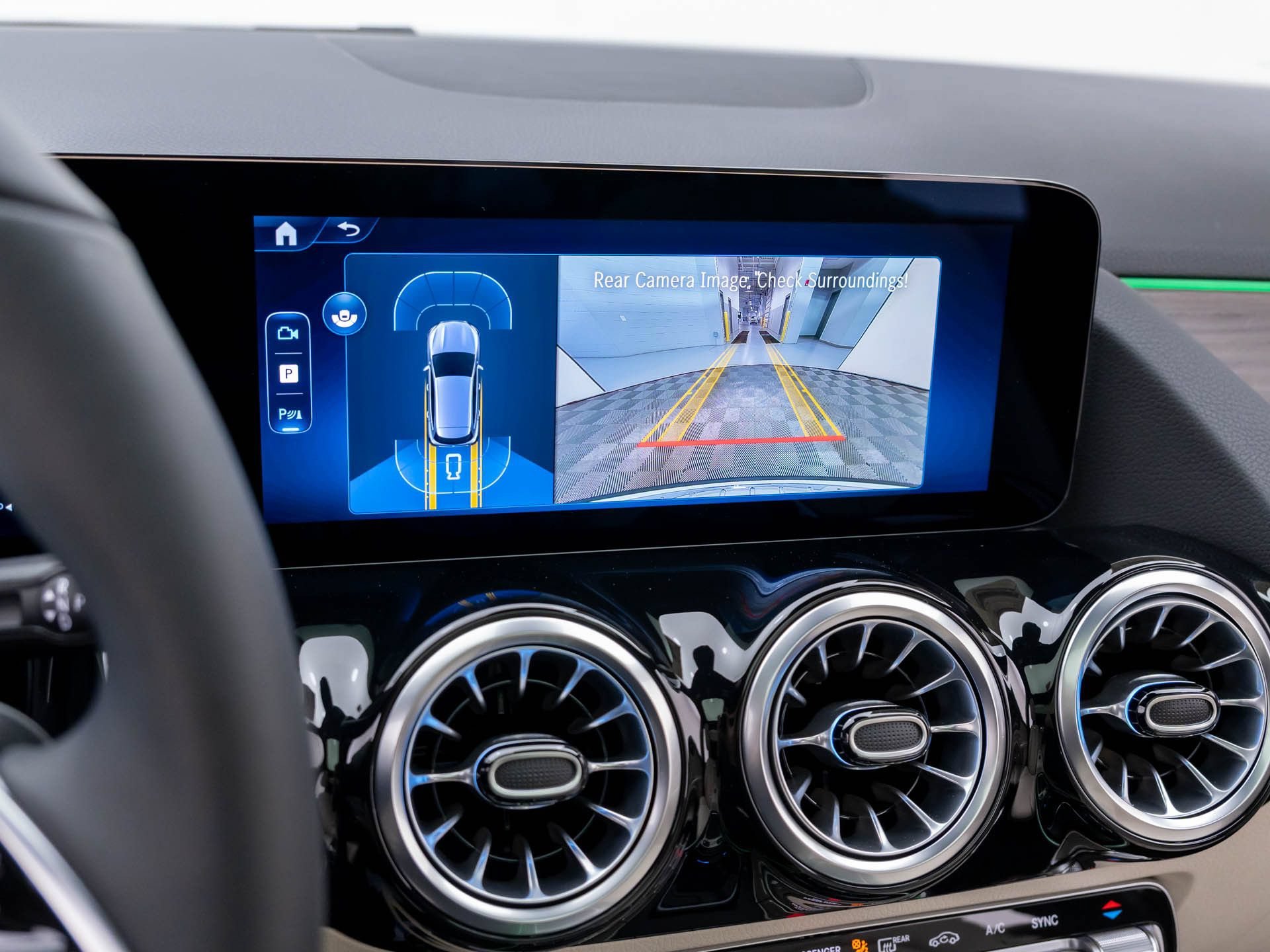 New 2026 Polar White Mercedes-Benz GLA 250 image 67