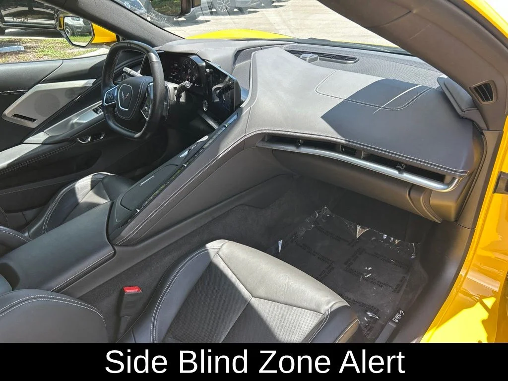 Used 2025 Yellow Chevrolet Stingray image 31