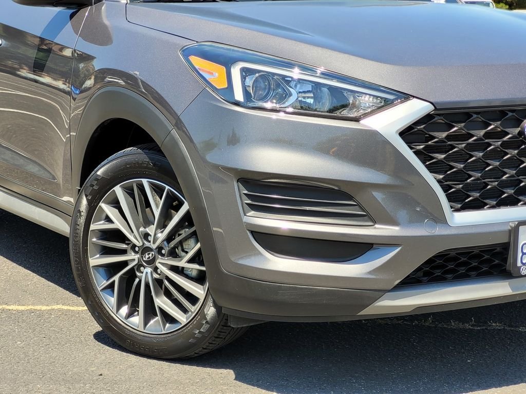 Used 2021 Gray Hyundai SEL image 4