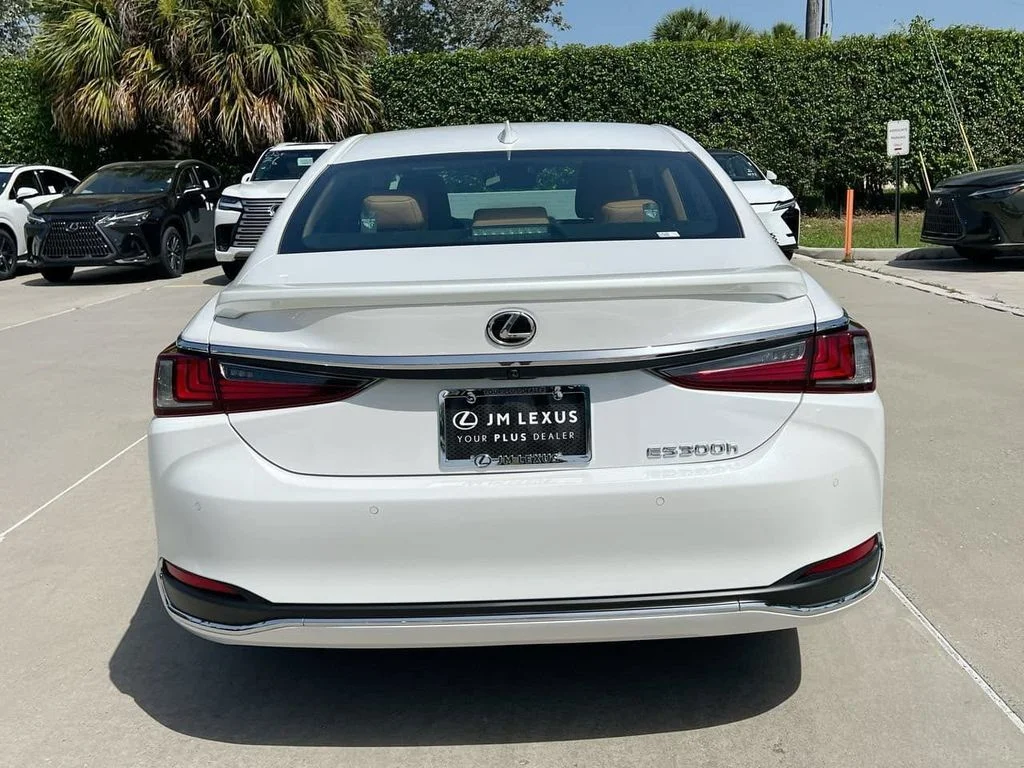 Certified Used 2025 EMINENT WHITE PEARL Lexus 300h image 6