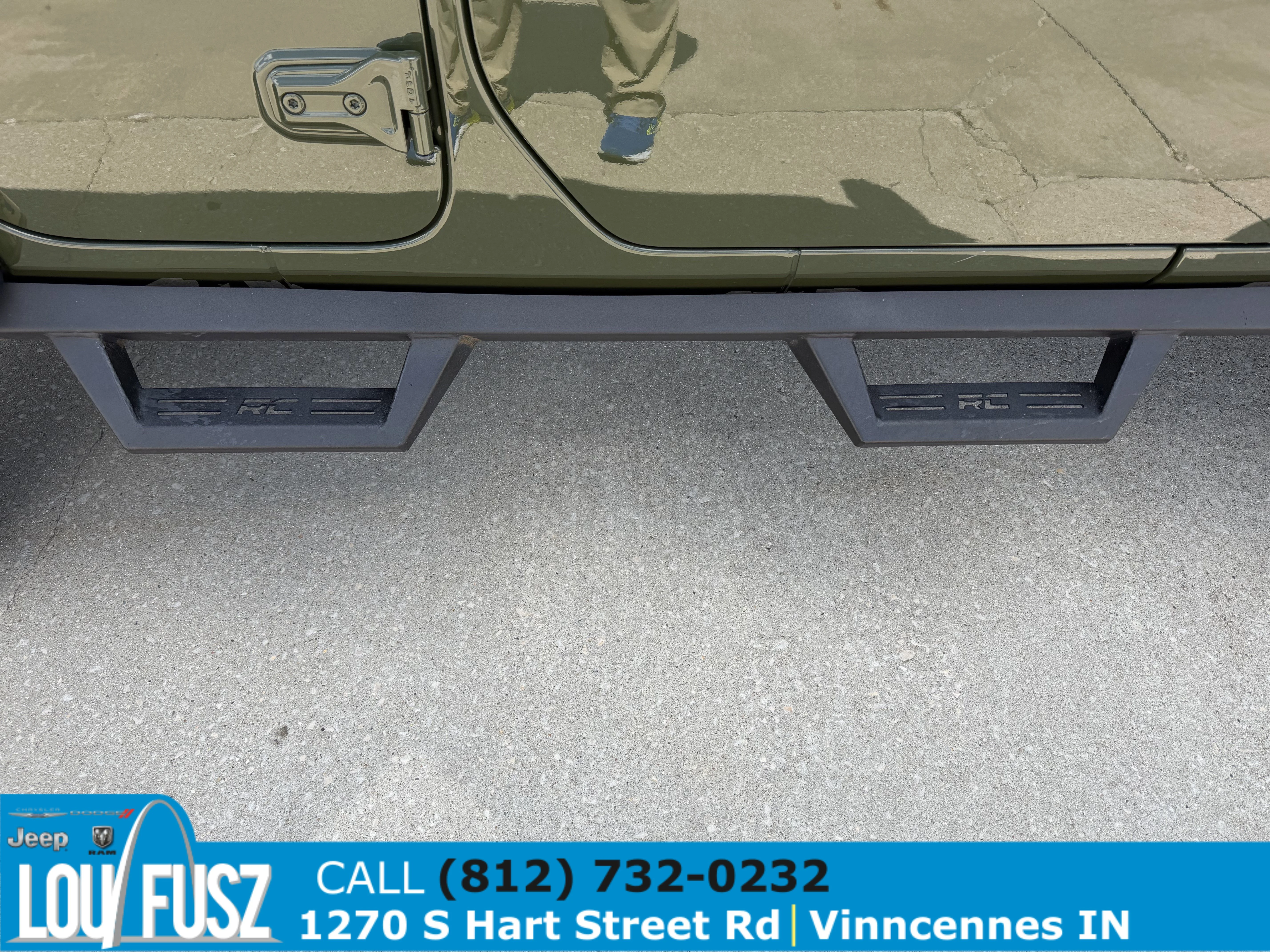 Used 2023 Sarge Green Clearcoat Jeep Rubicon image 9