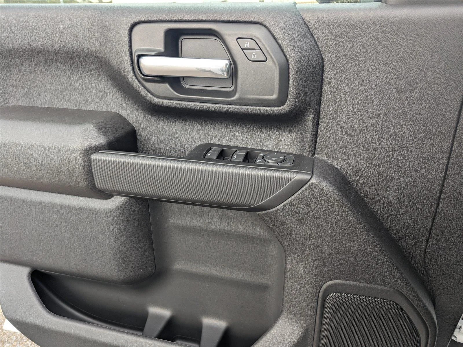 2026 Chevrolet Silverado 2500 HD Custom - Photo 17