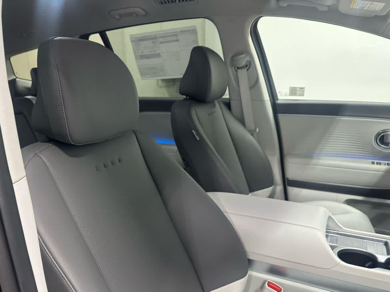 2026 Hyundai IONIQ 9 SEL - Photo 37
