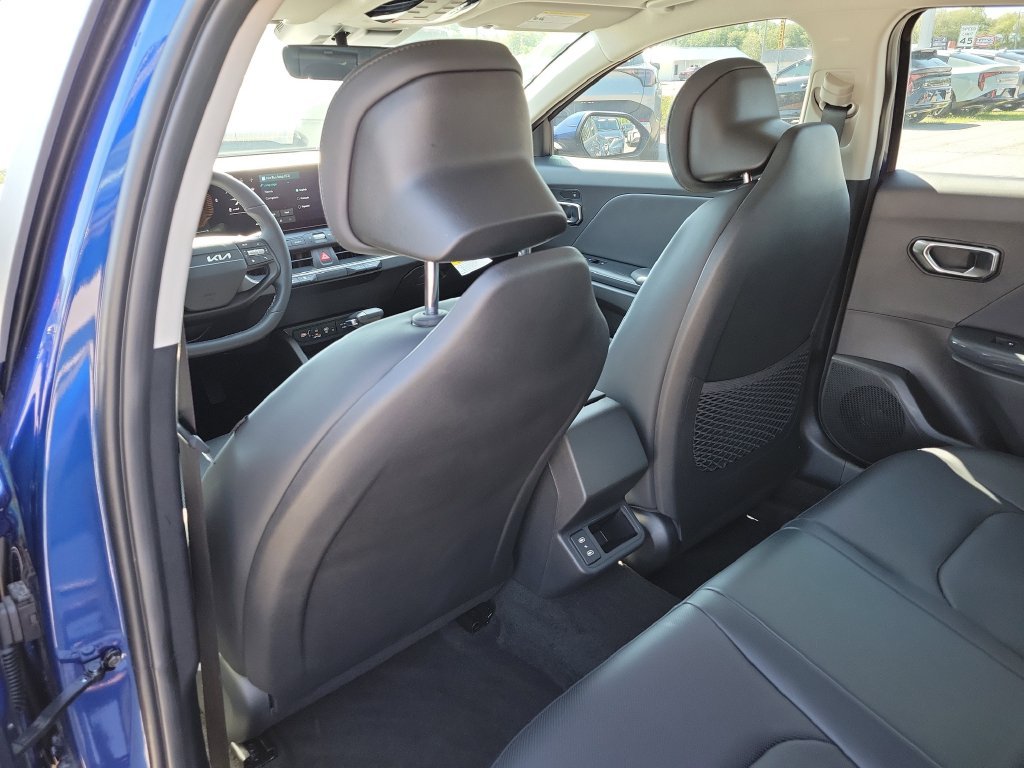 New 2026 Deep Sea Blue Kia EX image 15