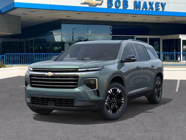 2027 Chevrolet Traverse LT - Photo 6