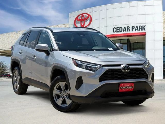 Certified Used 2025 SILVER SKY METALLIC Toyota XLE image 1
