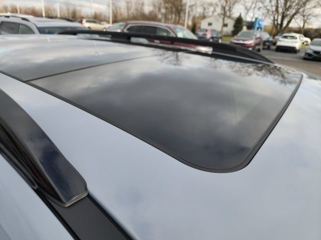 New 2026 Sonic Gray Pearl Honda Black Edition image 13