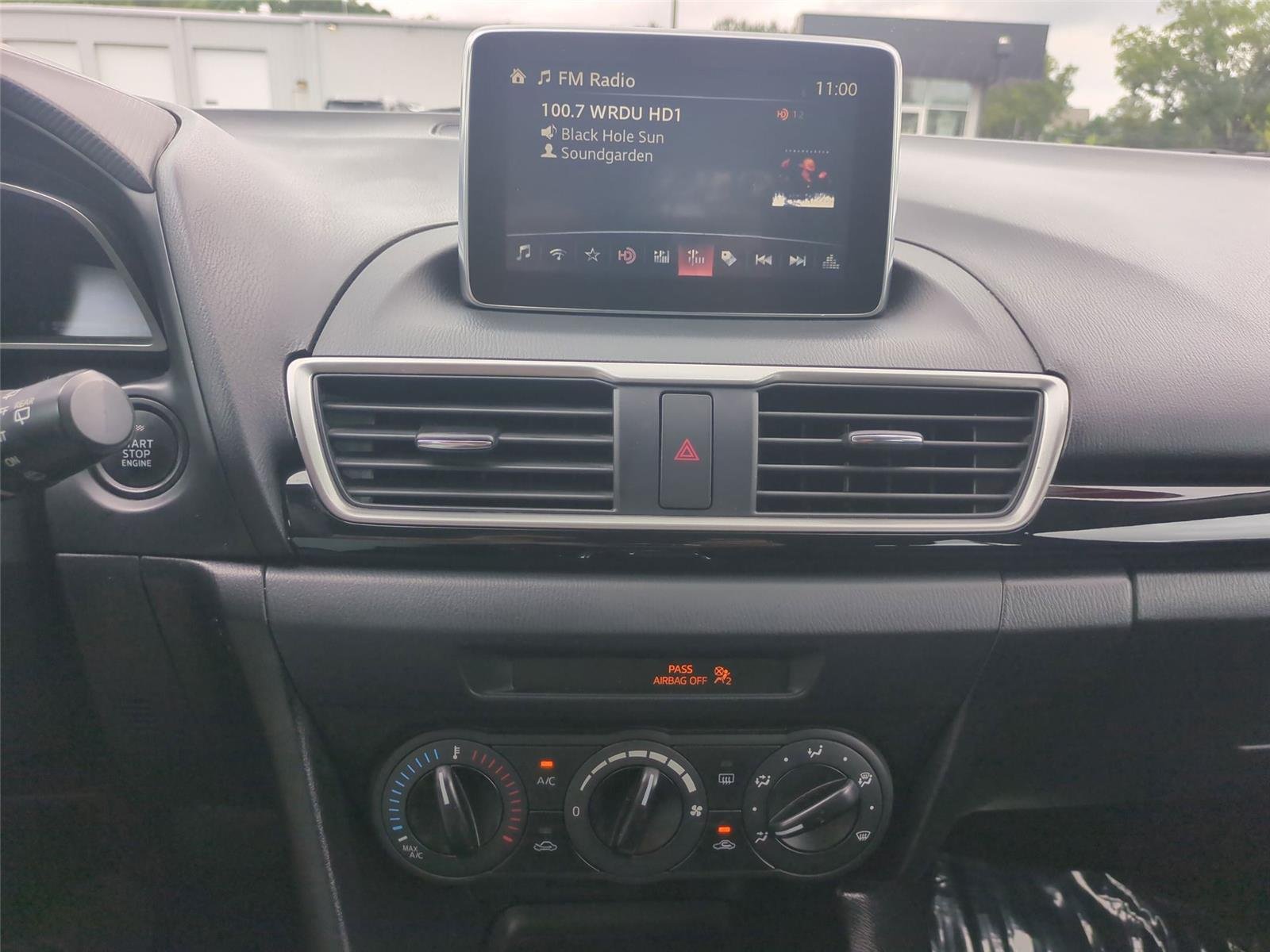 Used 2016 Meteor Gray Mica Mazda i Sport image 35