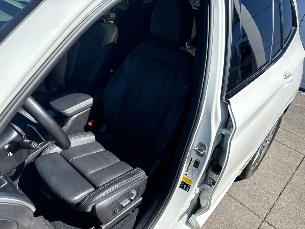 Used 2020 White BMW M40i image 12