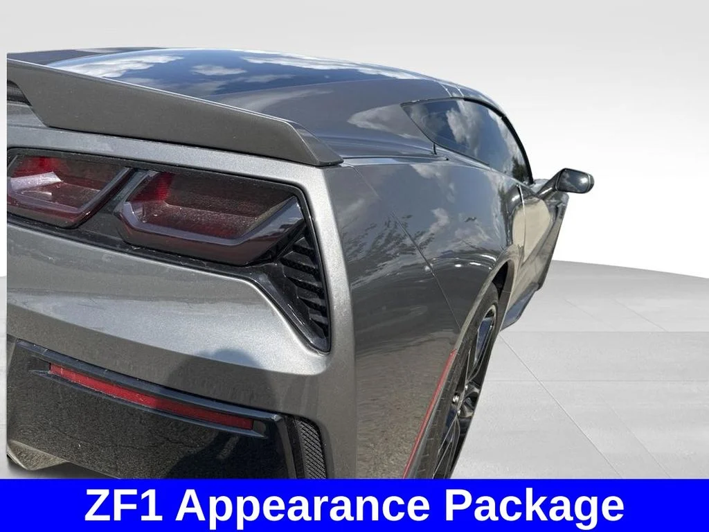 Used 2015 Gray Chevrolet Stingray image 9