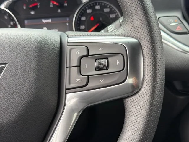New 2026 Summit White Chevrolet 2LT image 19