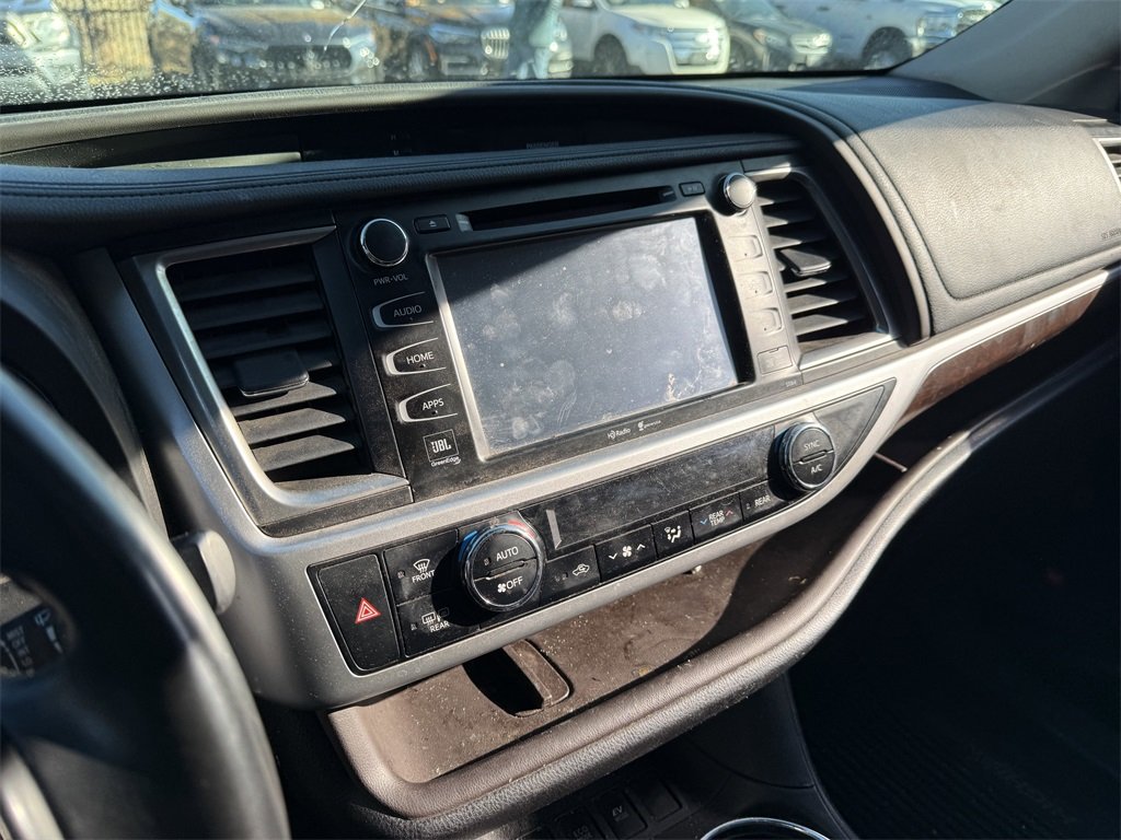 2015 Toyota Highlander Hybrid Limited photo 4