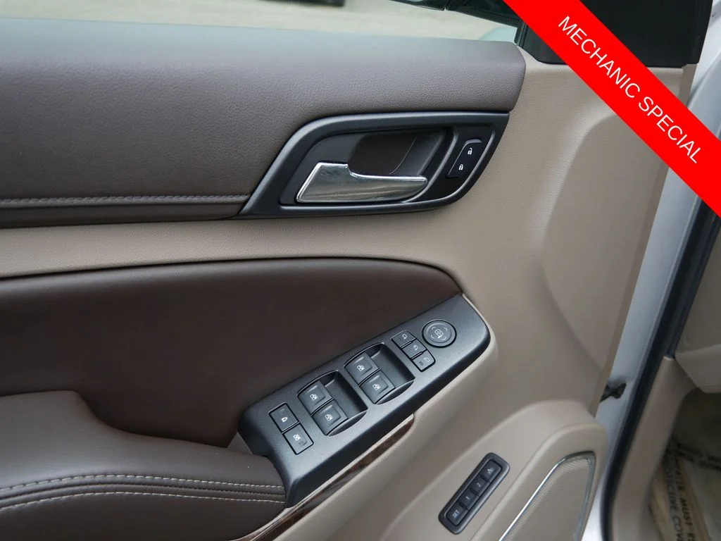 Used 2016 Silver Chevrolet LT image 18