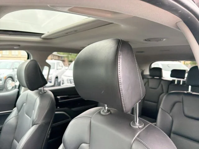 Used 2025 Gray Kia S image 21