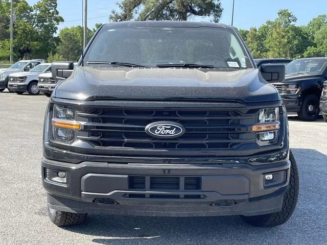 New 2026 Black Ford XLT image 6
